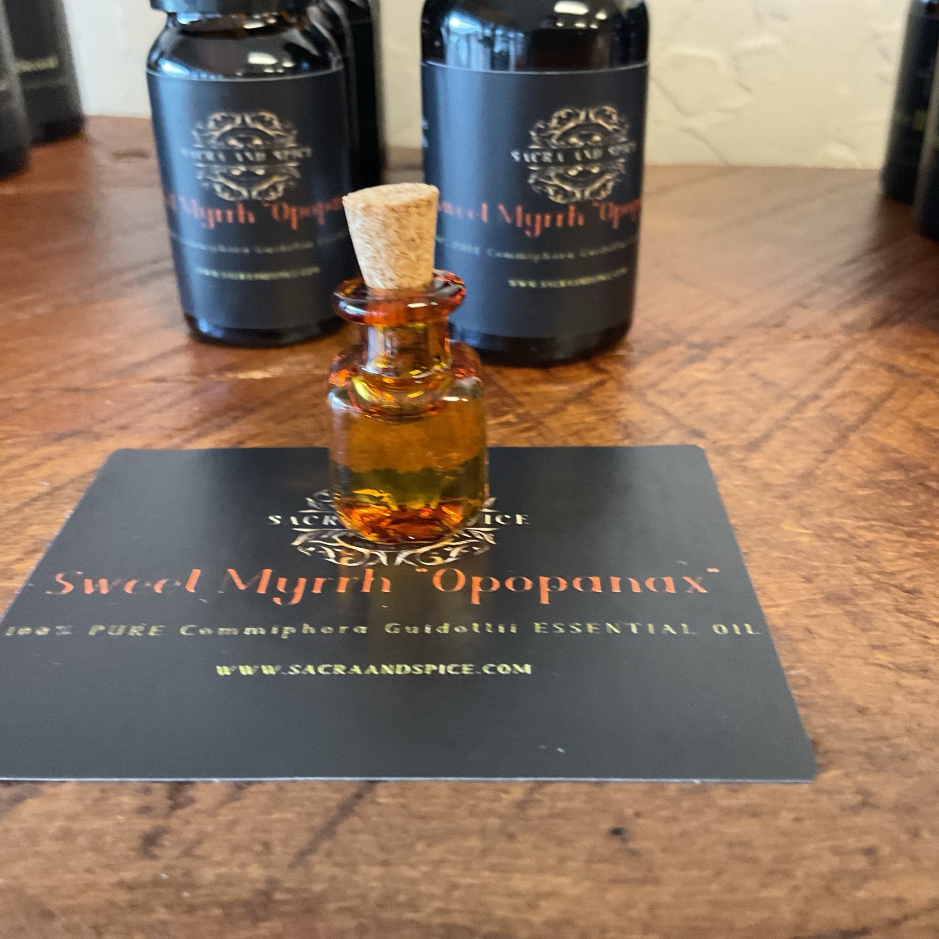 Sweet myrrh opopanax Essential Oil
